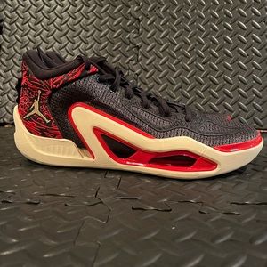 Jordan Tatum 1 size 13 mens